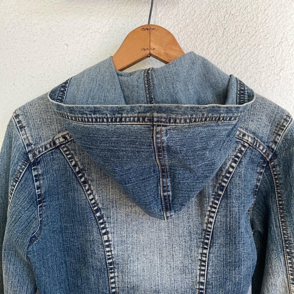 Vintage 90's Rampage Denim jacket with hood - Picture 2 of 4